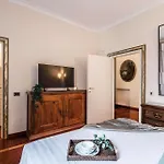 The Best Rent - One-Bedroom Apartment In A Quiet, Classically Styled Corner Near The Quirinale