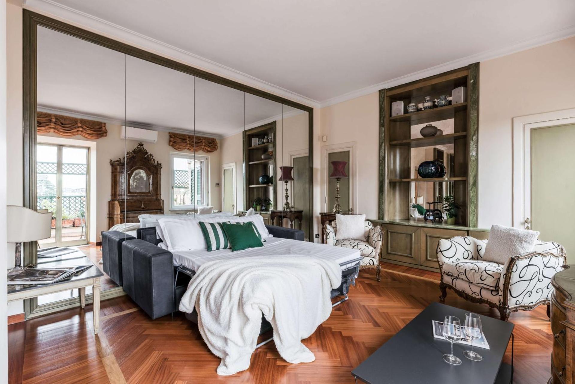Apartment The Rent - One-bedroom In A Quiet, Classically Styled Corner Near The Quirinale *